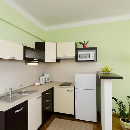 & Ivela - One Bedroom With Balcony And Sea View Διαμέρισμα Ντουμπρόβνικ